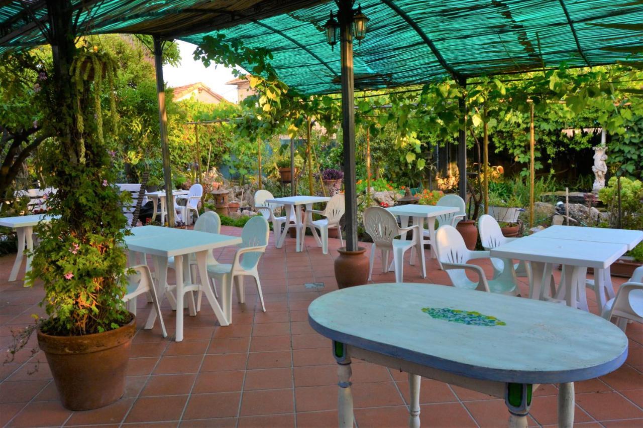 Agriturismo Terre Di Mare Bordighera فاليكروسيا المظهر الخارجي الصورة